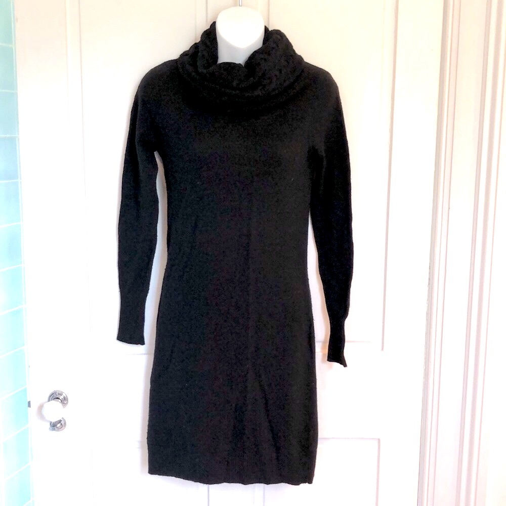 Black Sweater Dress w Cable Knit Cowl Turtle Merino Cashmere XS Banana R…